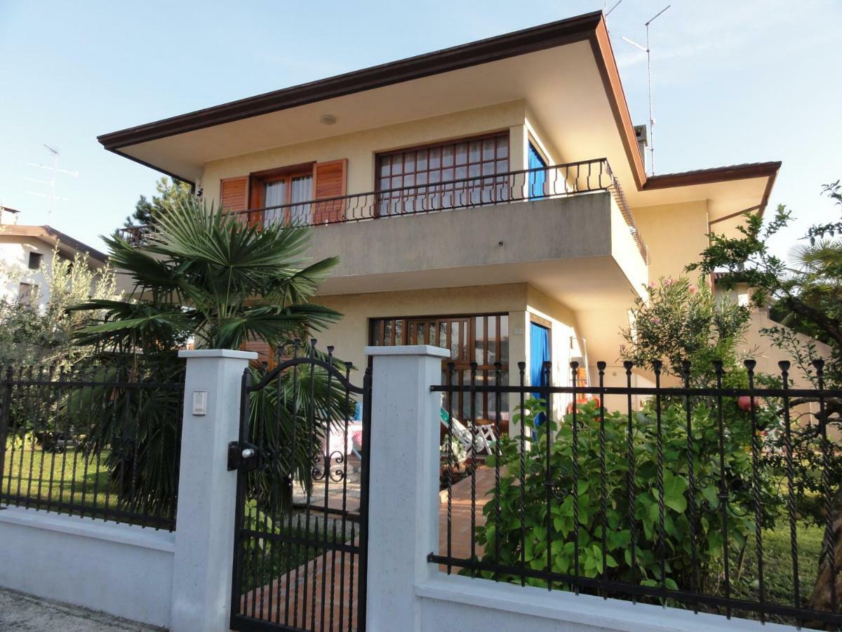 Villa Paola Bibione Esterno foto